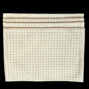 4 Cream Quilted Dining Table Placemats Elegant Waffle Decor 12.5" X 18.5"